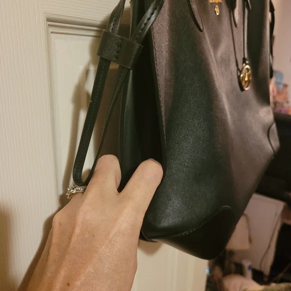 Michael Kors handbag - Picture 5 of 7